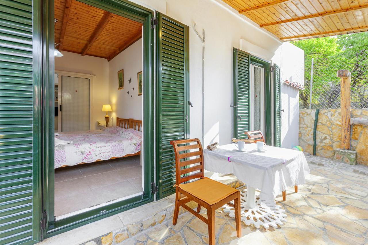 Vasiliki Agios Gordios Holiday home